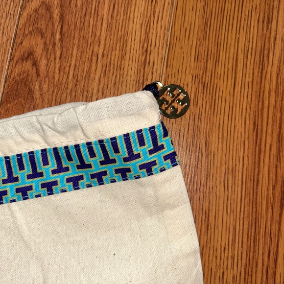 Two Tory Burch Drawstring Dustbags Medium - Picture 4 of 5